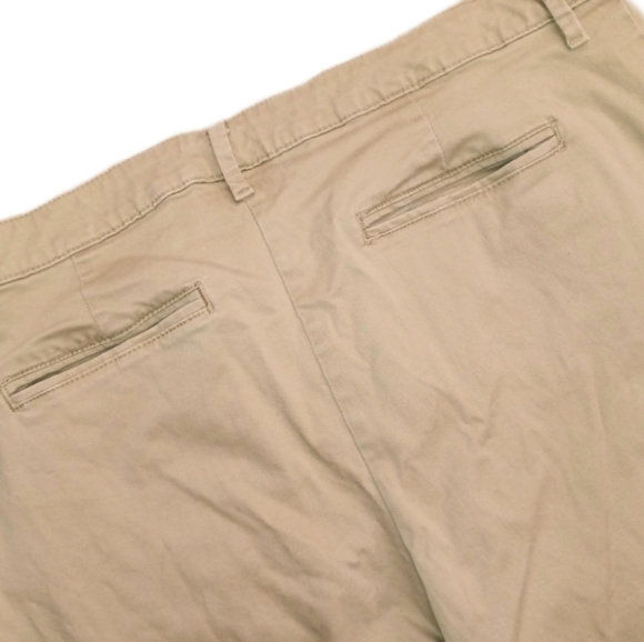 Lee Relaxed Fit Women's Chinos Mid Rise Straight Leg Khaki Pants Size 16 Short - Picture 6 of 8